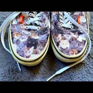Size 8.5 PETA vans